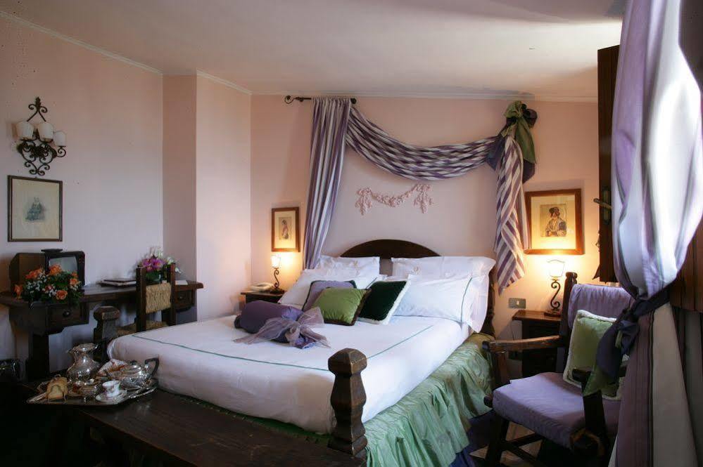 Hotel Castello Miramare 포르미아 외부 사진